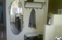 De vanzare 4 camere, 77 mp, decomandat, la cateva minute de magazinul Billa!