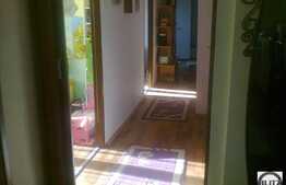 De vanzare 4 camere, 77 mp, decomandat, la cateva minute de magazinul Billa!