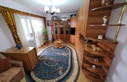 Apartament 2 camere, decomandat, 49mp, etaj intermediar, zona Str. Lunii