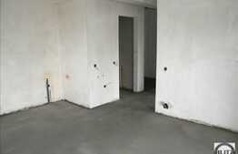 Apartament 2 camere la cateva minute de REAL, FINISAT,37.85 mp, etaj intermediar