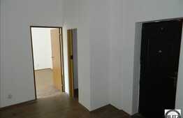 2 camere de vanzare, 49 mp cu loc de parcare, bloc izolat termic