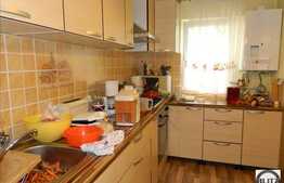 De vanzare 3 camere, 64 mp, zona strazii Campului! Cu boxa pentru depozitare!