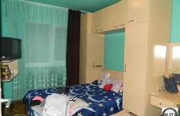 De vanzare apartament 3 camere, etaj intermediar, zona Minerva!