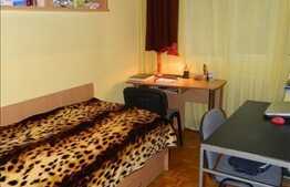 De vanzare apartament 3 camere, etaj intermediar, zona Minerva!