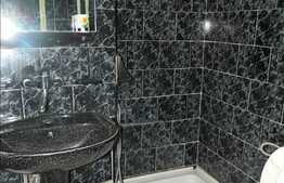 De vanzare 4 camere 79 mp, decomandat, zona Plopilor! Cu boxa pentru depozitare!