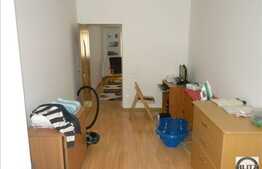 Vanzare 3 camere, 51 mp, etaj intermediar! Zona magazinului Profi! Loc parcare!