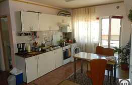 Apartament de vanzare, 3 camere, 68 mp, zona strazii Tineretului! Loc parcare!