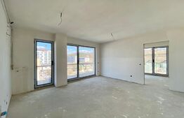 Apartament cu 3 camere situat in zona VIVO, cu CF 