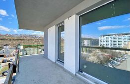 Apartament cu 3 camere situat in zona VIVO, cu CF 