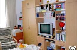 Vanzare 1 camera, 40 mp, decomandat , cu loc de parcare