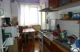 Apartament de vanzare, 2 camere, etaj intermediar, zona strazii Vidraru!