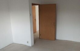 Apartament 3 camere, 67 mp, decomandat, zona Triaj