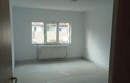 Apartament 3 camere, 67 mp, decomandat, zona Triaj