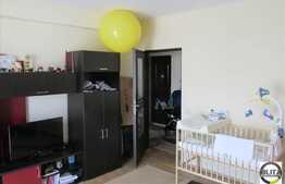 Apartament de vanzare, 1 camera, 38 mp, loc de parcare, zona strazii Florilor!