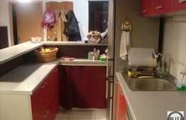 Apartament de vanzare, 3 camere, 2 locuri de parcare, zona Avram Iancu