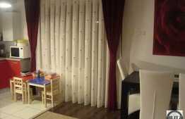 Apartament de vanzare, 3 camere, 2 locuri de parcare, zona Avram Iancu