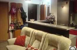Apartament de vanzare, 3 camere, 2 locuri de parcare, zona Avram Iancu