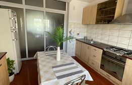 Apartament primitor, decomandat, 2 camere, confort I, structura mare, etaj intermediar 2/8, zona I.T.C