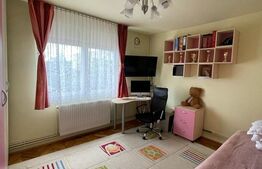 Apartament primitor, decomandat, 2 camere, confort I, structura mare, etaj intermediar 2/8, zona I.T.C