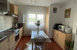 Apartament primitor, decomandat, 2 camere, confort I, structura mare, etaj intermediar 2/8, zona I.T.C