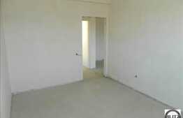 Apartament de vanzare, 3 camere, 76 mp, loc de parcare inclus, zona de interes