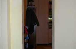 Vanzare apartament 2 camere, etaj intermediar, balcon, zona strazii Taberei!