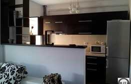 Apartament de vanzare, 2 camere, etaj intermediar, zona Polus Center!