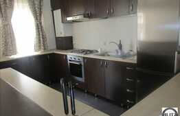 3 camere, 93 mp, etaj intermediar, 2 locuri de parcare! Zona Florilor!