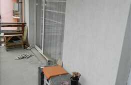 Vanzare 2 camere, 52 mp plus 3 balcoane, decomandat, zona strazii Eroilor!