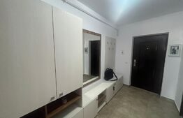 Apartament 2 camere, parcare, 60 mp, zona P-ta 1 Mai