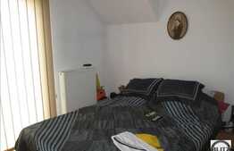 Vanzare 3 camere pe 2 nivele, 84 mp utili, zona Grand Hotel Italia, cu garaj