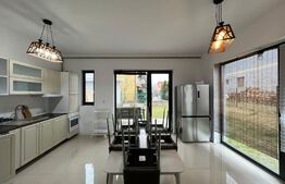 Duplex de 238mp, curte 330mp, lux, zona Grand Hotel Italia
