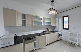 Duplex de 238mp, curte 330mp, lux, zona Grand Hotel Italia