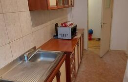 Apartament 3 camere, 67 mp, decomandat, zona Astra