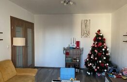 Apartament 3 camere, 75 mp, decomandat, zona Florilor