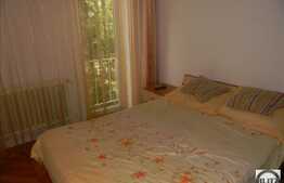 Apartament de vanzare, 3 camere, cu loc de parcare, zona Grigore Alexandrescu!