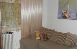 Apartament de vanzare, etaj intermediar, garaj, zona strazii Tasnad!