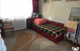 Vanzare apartament 3 camere, 55 mp utili, zona Garii, cu garaj