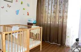 2 camere de vanzare, finisat nou, cu garaj