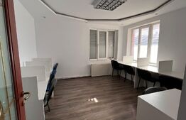 Casa individuala, 300 mp, parcări, 3 intrări, zona Între lacuri