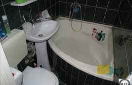 Apartament de vanzare, 2 camere, etaj intermediar, boxa la subsol, zona Brancusi