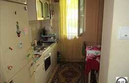 De vanzare apartament 47 mp utili, 2 camere, in zona Aleea Baisoara