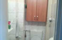 Apartament 4 camere, 89 mp, zona strazii Grigore Alexandrescu. 2 boxe si parcare