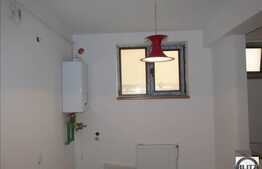 Apartament de vanzare, 2 camere, loc de parcare, zona strazii Fagului!