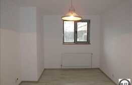 Apartament de vanzare, 2 camere, loc de parcare, zona strazii Fagului!