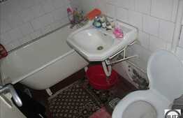 Apartament de vanzare, 2 camere, cu boxa la subsol, zona strazii Alverna!