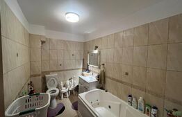 Apartament 3 camere, 90mp, 2 parcari, zona Florilor