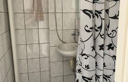 Garsoniera renovata, etaj intermediar, Gruia