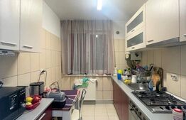 Apartament 2 camere, 50 mp, parcare, zona strazii Petuniei