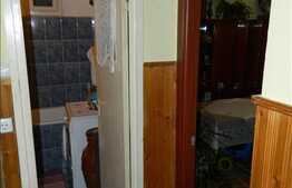 Vanzare 3 camere, 65 mp utili, zona Intre Lacuri, boxa, loc parcare incluse